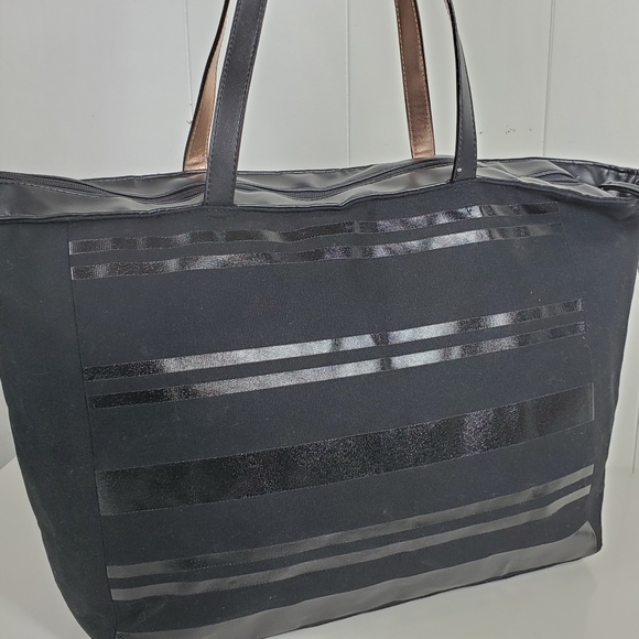 Victoria's Secret tote - Picture 10 of 13